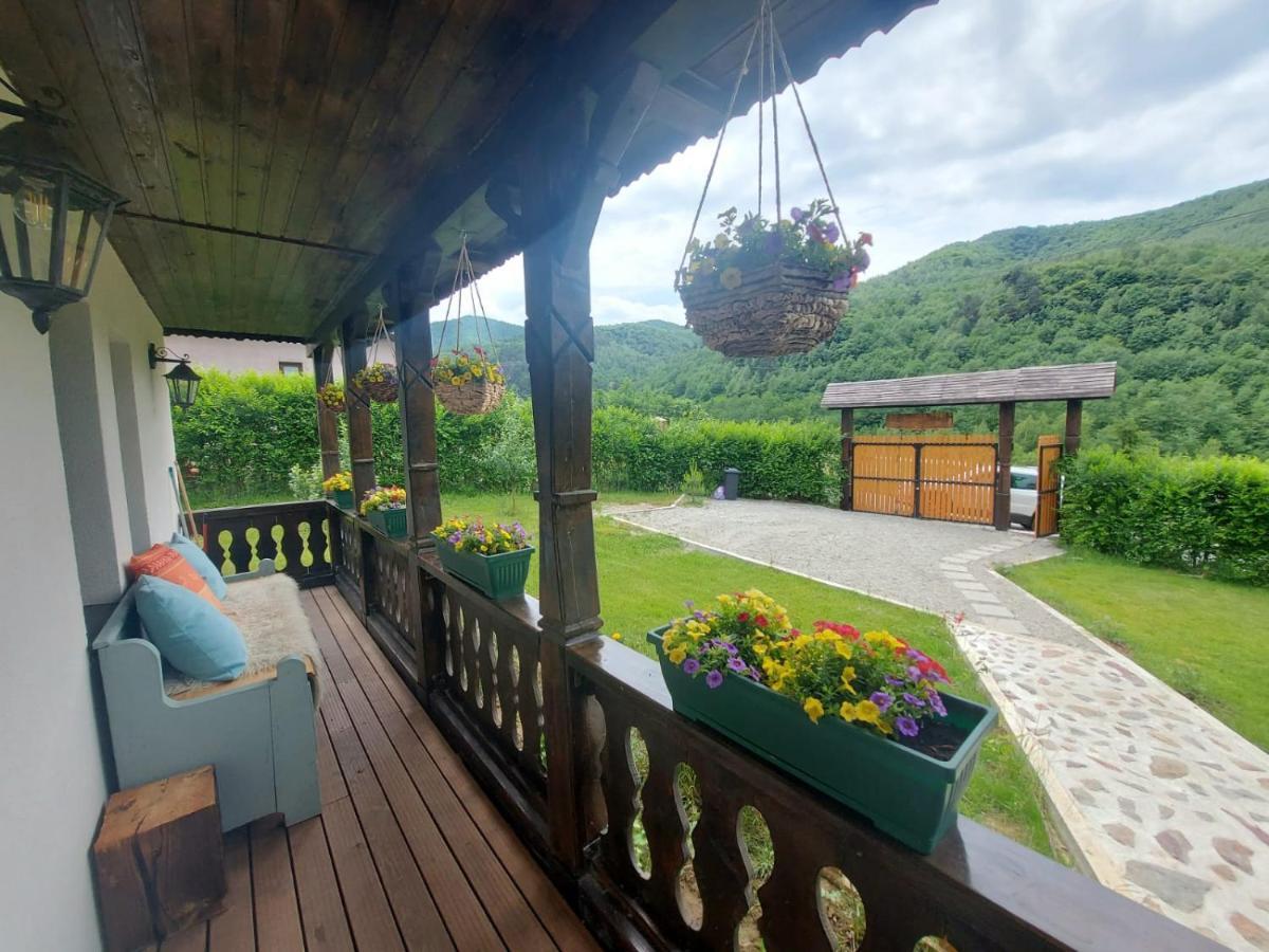 Villa Casuta Din Rusca Sebesu de Jos Exterior foto